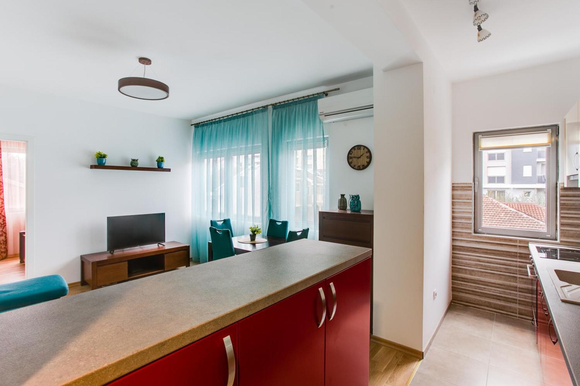 Apartments Lora 13.Jula, 15 بودفا المظهر الخارجي الصورة