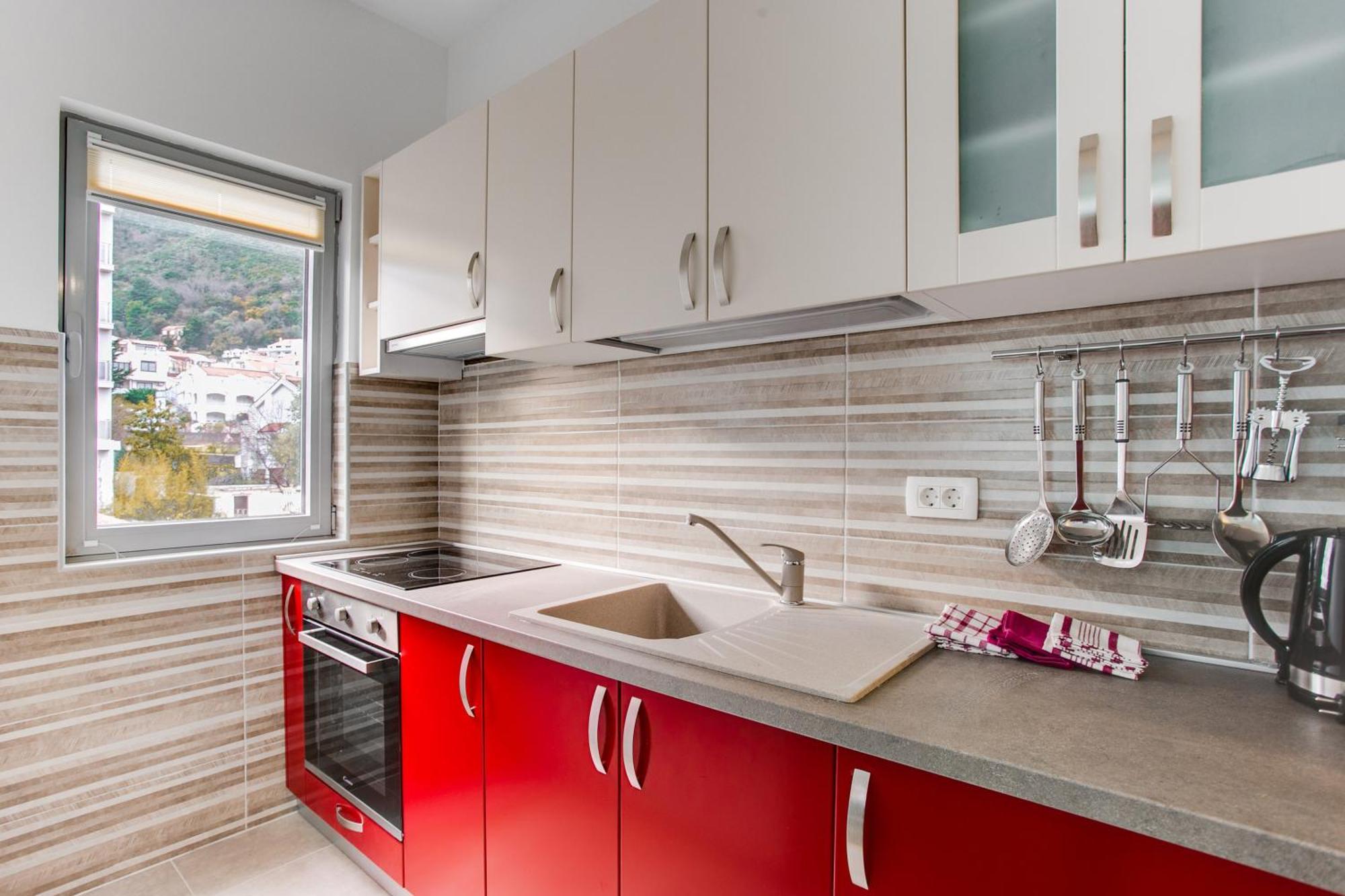 Apartments Lora 13.Jula, 15 بودفا المظهر الخارجي الصورة